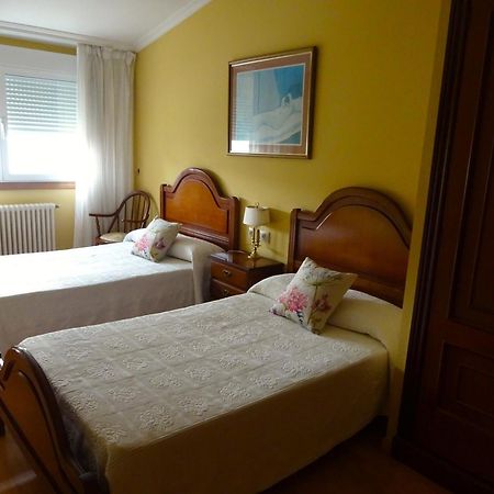 Piso Avenida Castelao Xxl Apartment อิสลา เด อาโรซา ภายนอก รูปภาพ